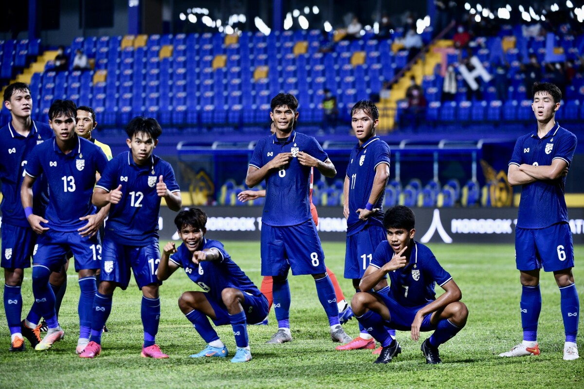 Thailand fight back to defeat Singapore T&C
