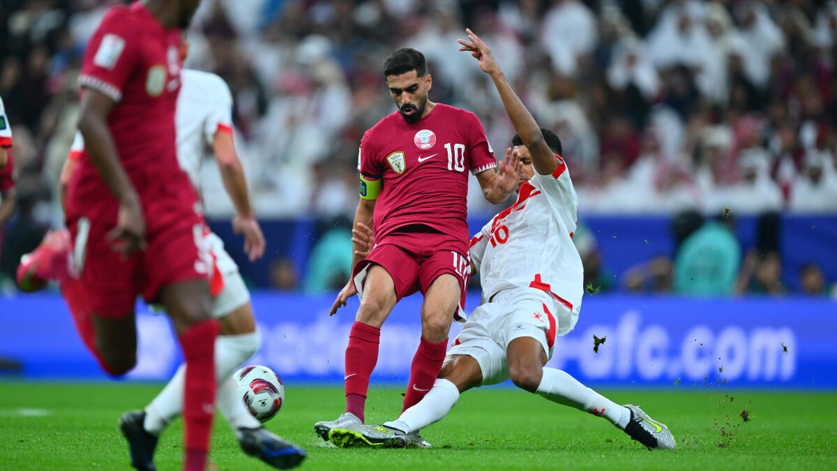 Images - Group A: Qatar V Lebanon