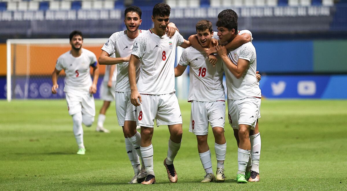 Group B: IR Iran seal quarter-final place in style