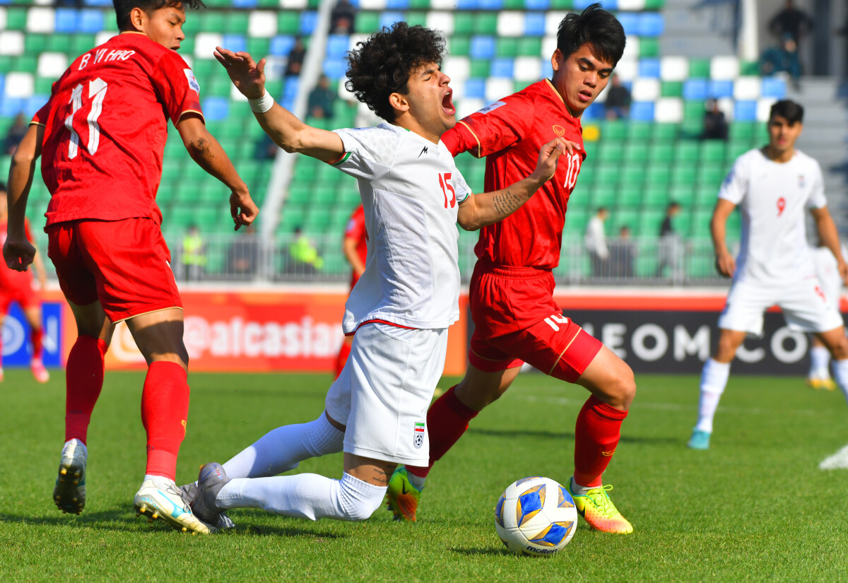 Group B - MD3: Qatar V Australia; Vietnam V IR Iran