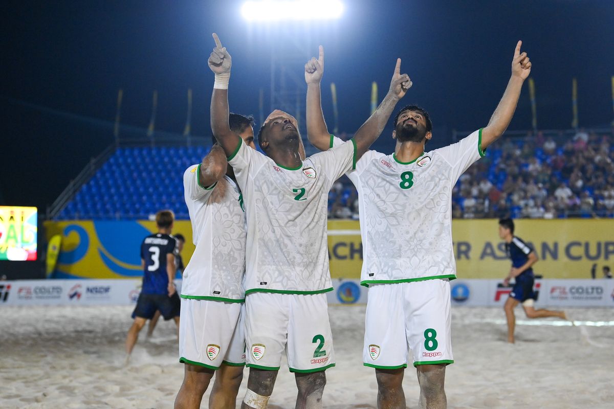 الدور قبل النهائي: اليابان 2 - عمان 3
