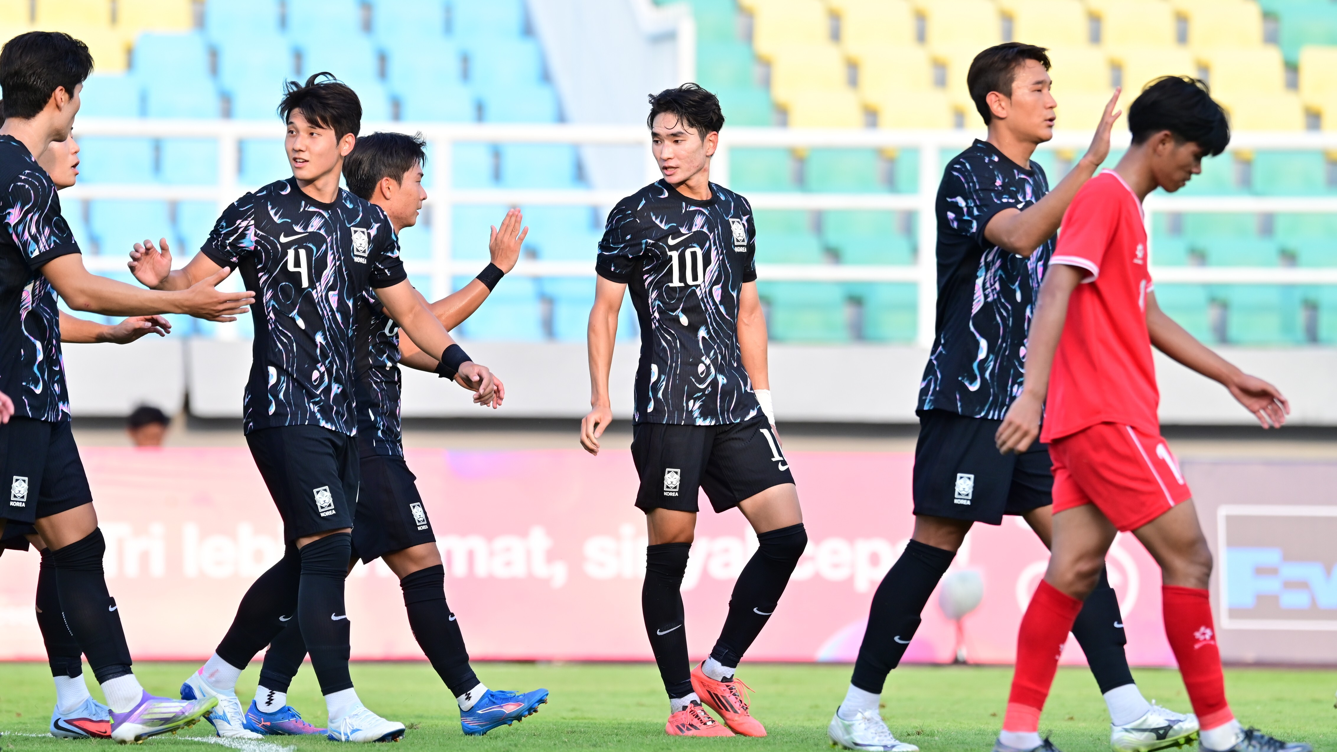 AFC U23 Asian Cup Qualifiers Group J: Laos 0 7 Korea Republic Macau