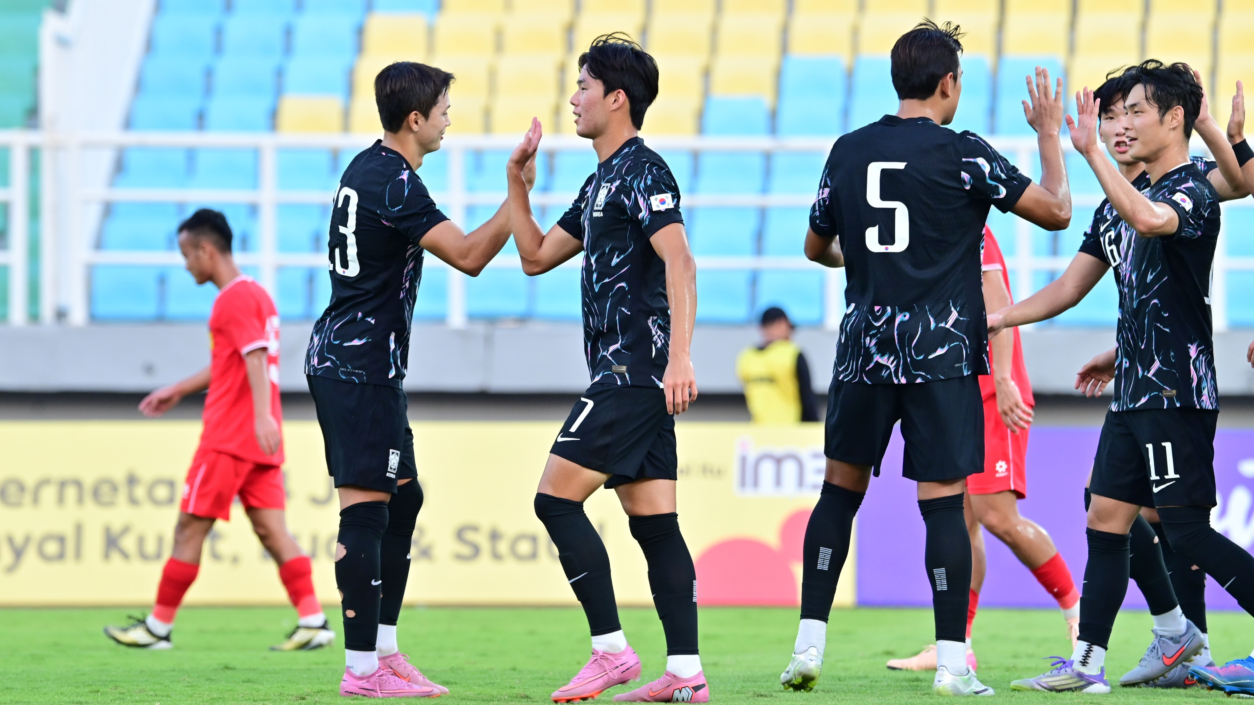 AFC U23 Asian Cup Qualifiers Group J: Laos 0 7 Korea Republic Macau