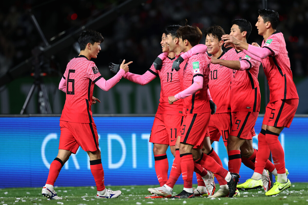 Bento Hails Korea Republic Performance In Win Over Uae