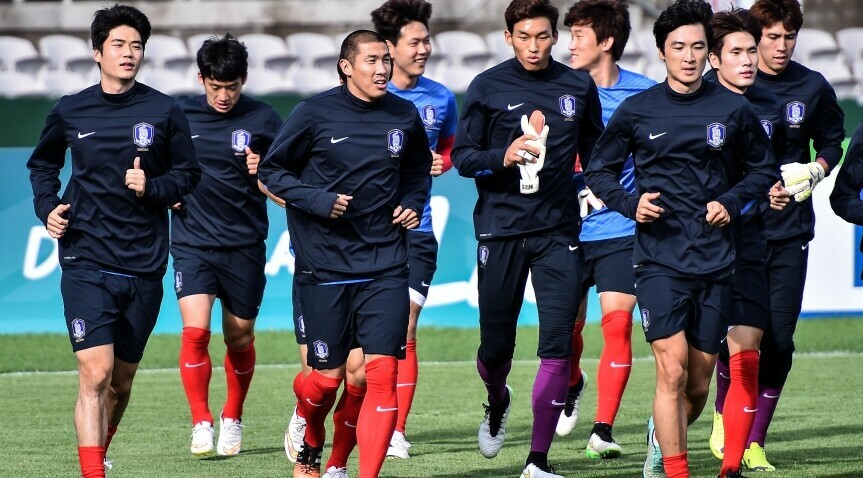 Steely Stielike looks to calm any Korean nerves