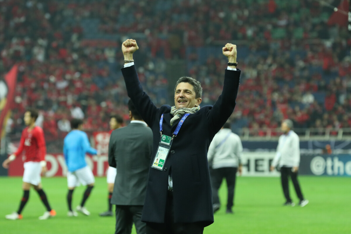 Shaikh Salman congratulates Urawa Red Diamonds for sealing historic third  club crown