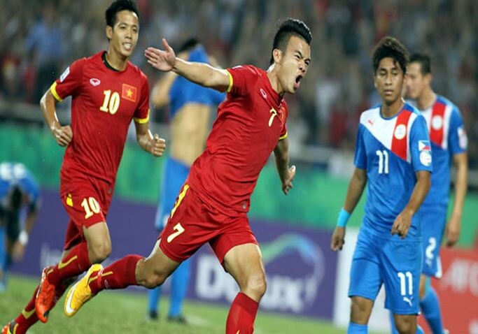 Vietnam join Philippines in AFF semi-finals