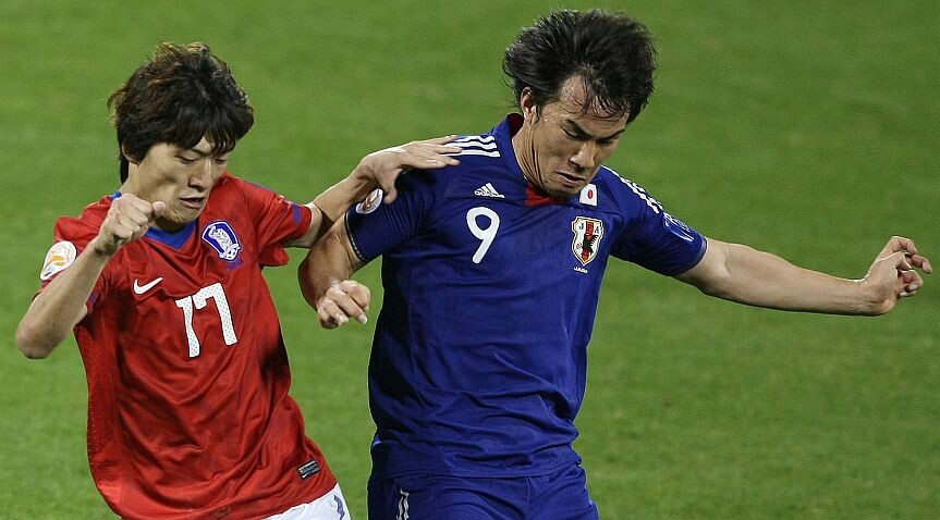 South Korean soccer rivalries' jerseys