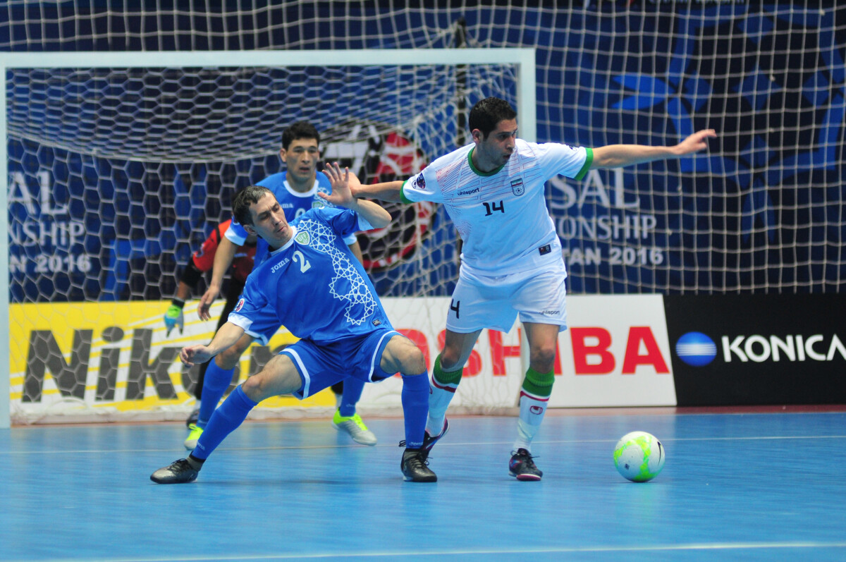 uzbekistan_v_iran_finals_2016-afc-futsal-championship